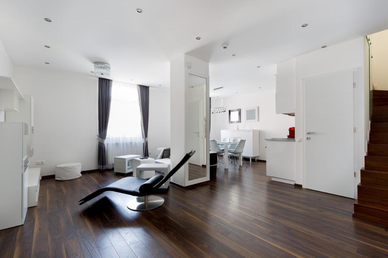 Apartment Square 2 Bedrooms - Michaelides Residences
