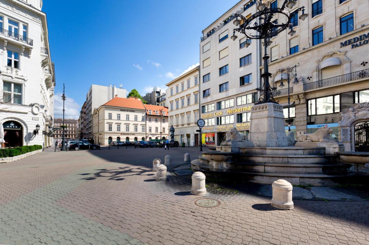 Square 2 Bedrooms - Michaelides Residences